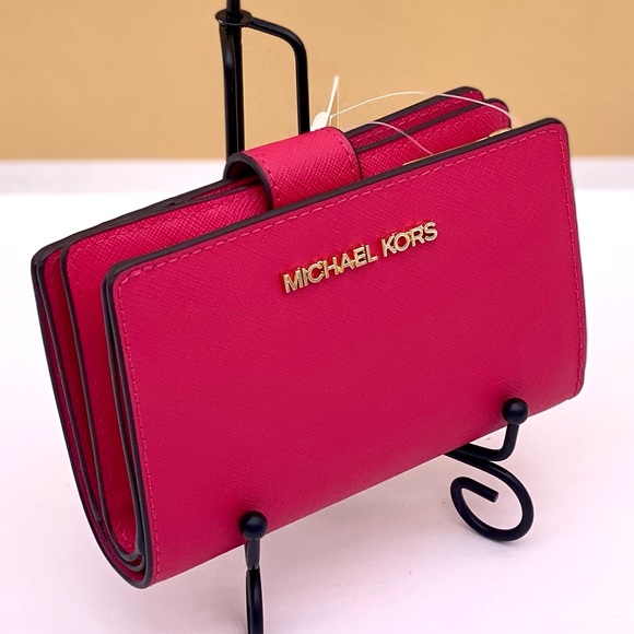 Michael Kors Jet Set Travel Medium Bifold Wallet Electronic Pink - Picture 1 of 15